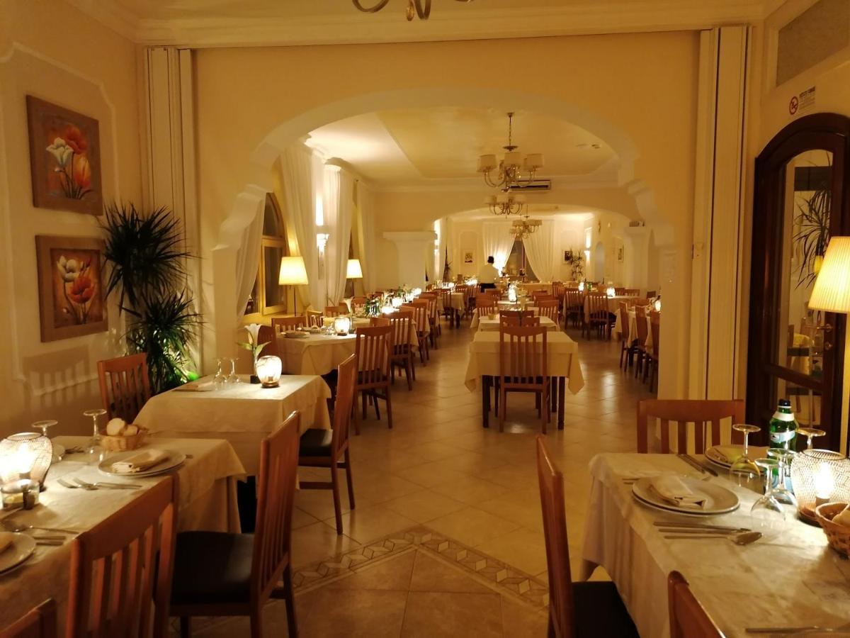 Hotel Casa Di Meglio 이스키아 외부 사진