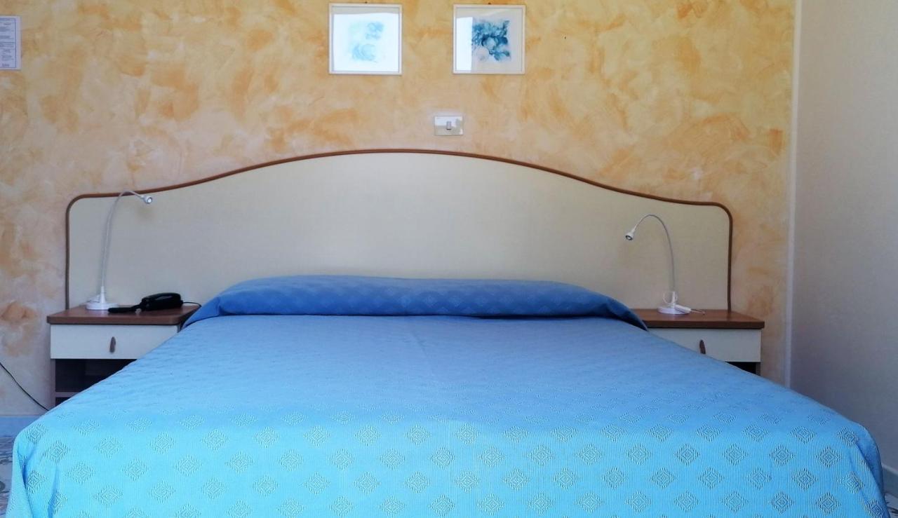 Hotel Casa Di Meglio 이스키아 외부 사진