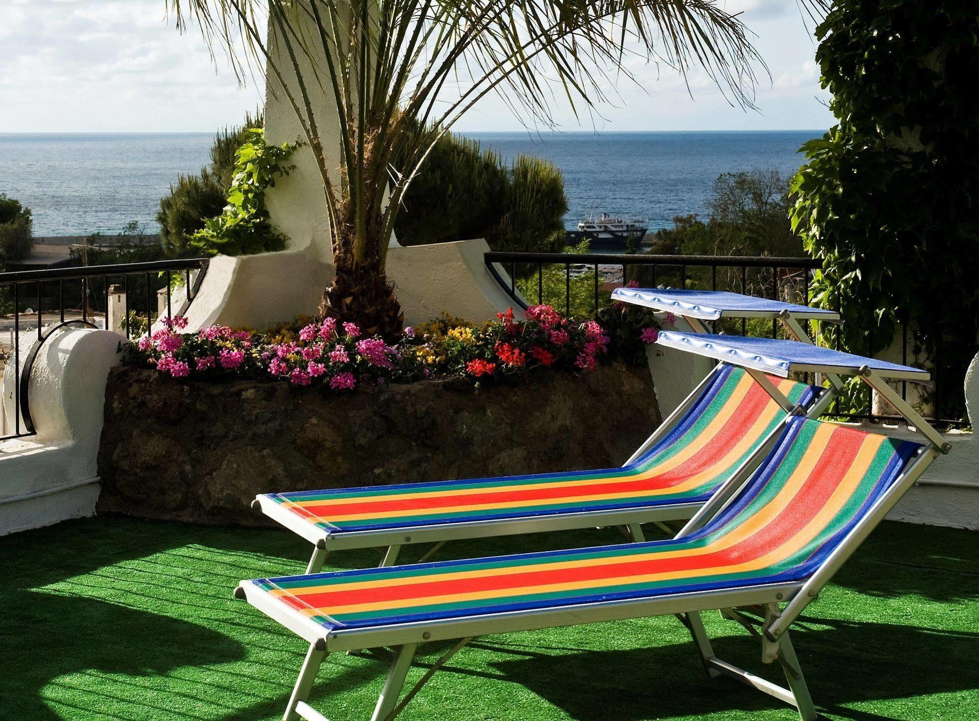 Hotel Casa Di Meglio 이스키아 외부 사진